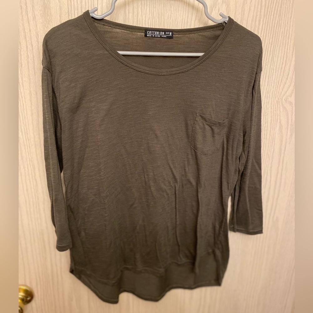 Women’s Medium 3/4 Sleeve Shirt (Cotton On)